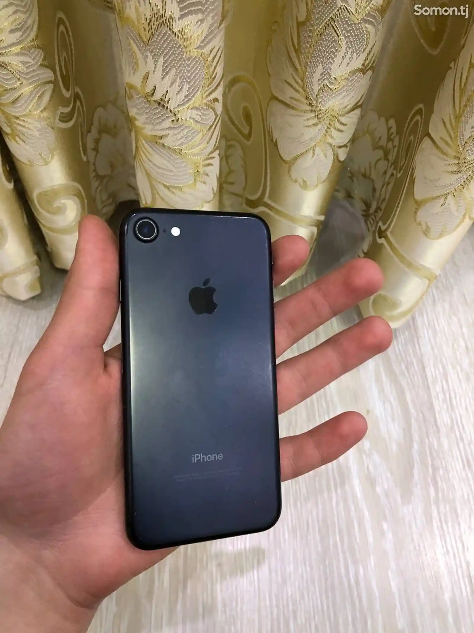 Apple iPhone 7, 32 gb-3