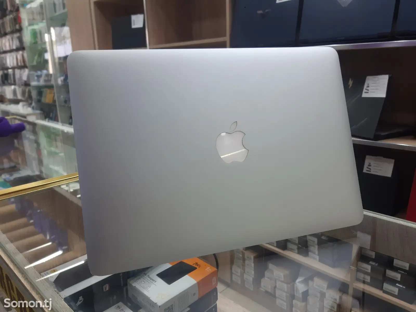 Ноутбук MacBook Air-2