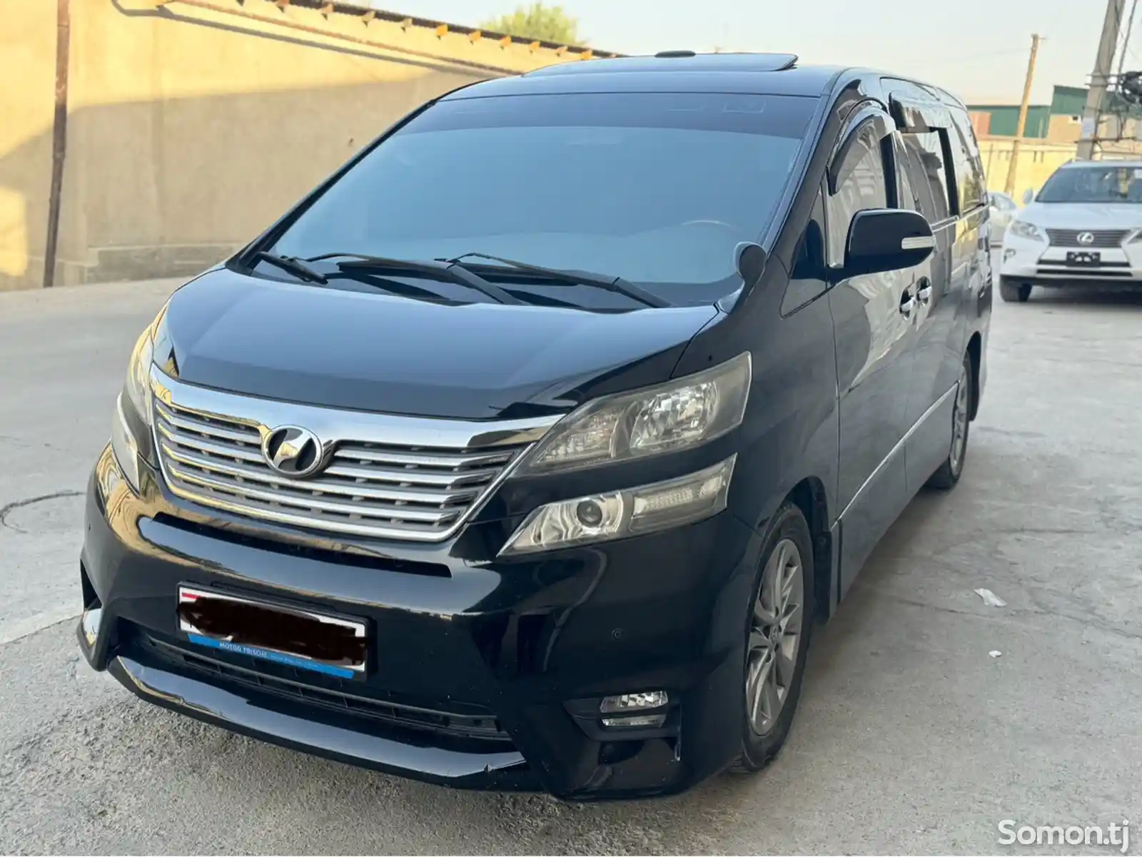 Toyota Vellfire, 2014-7