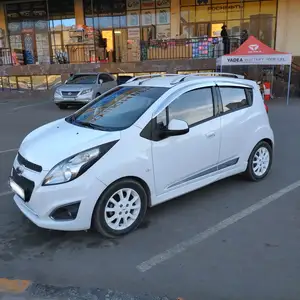 Chevrolet Spark, 2015