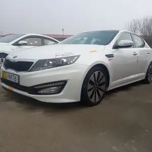 Kia K5, 2010