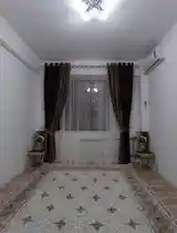 2-комн. квартира, 5 этаж, 50м², Овир-3