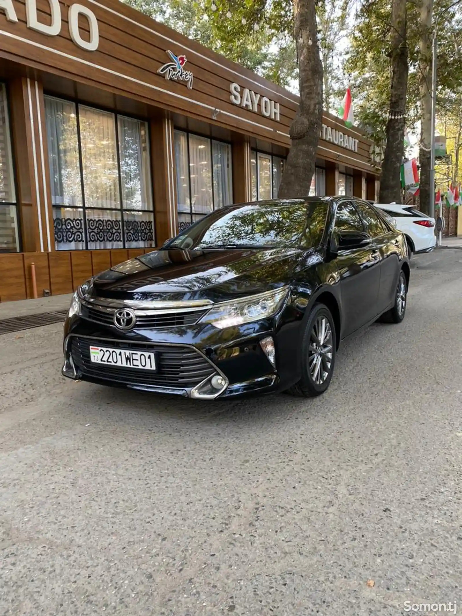 Toyota Camry, 2016-1