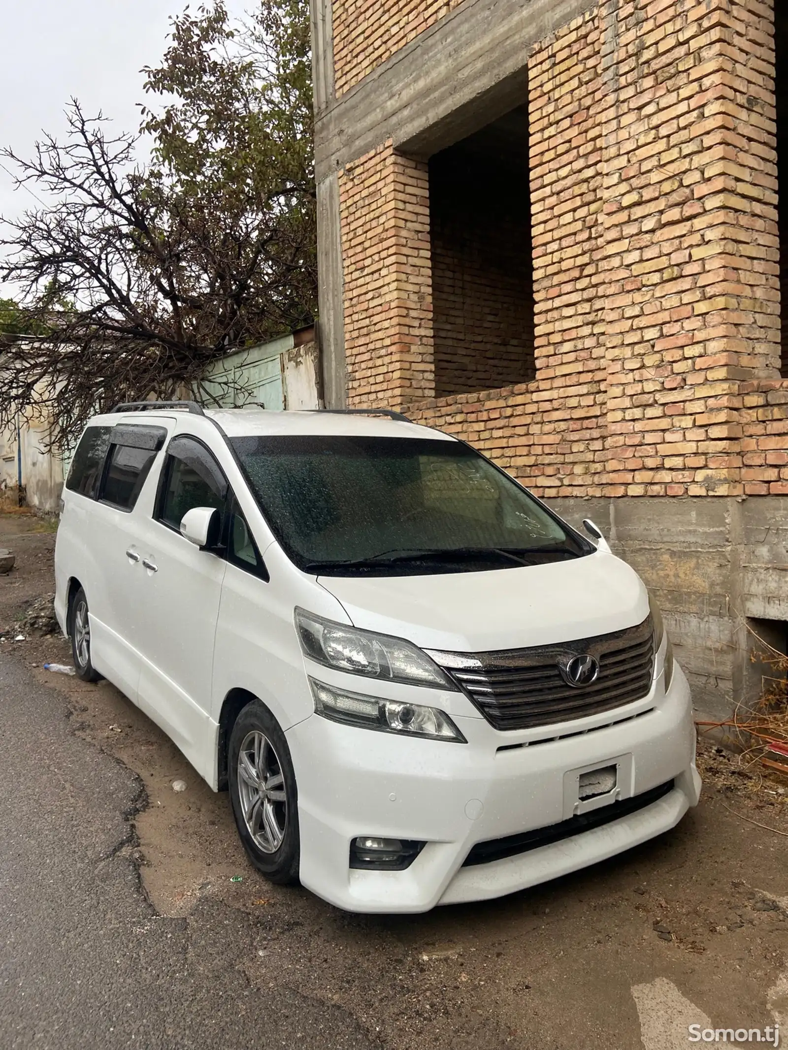 Toyota Vellfire, 2014-1