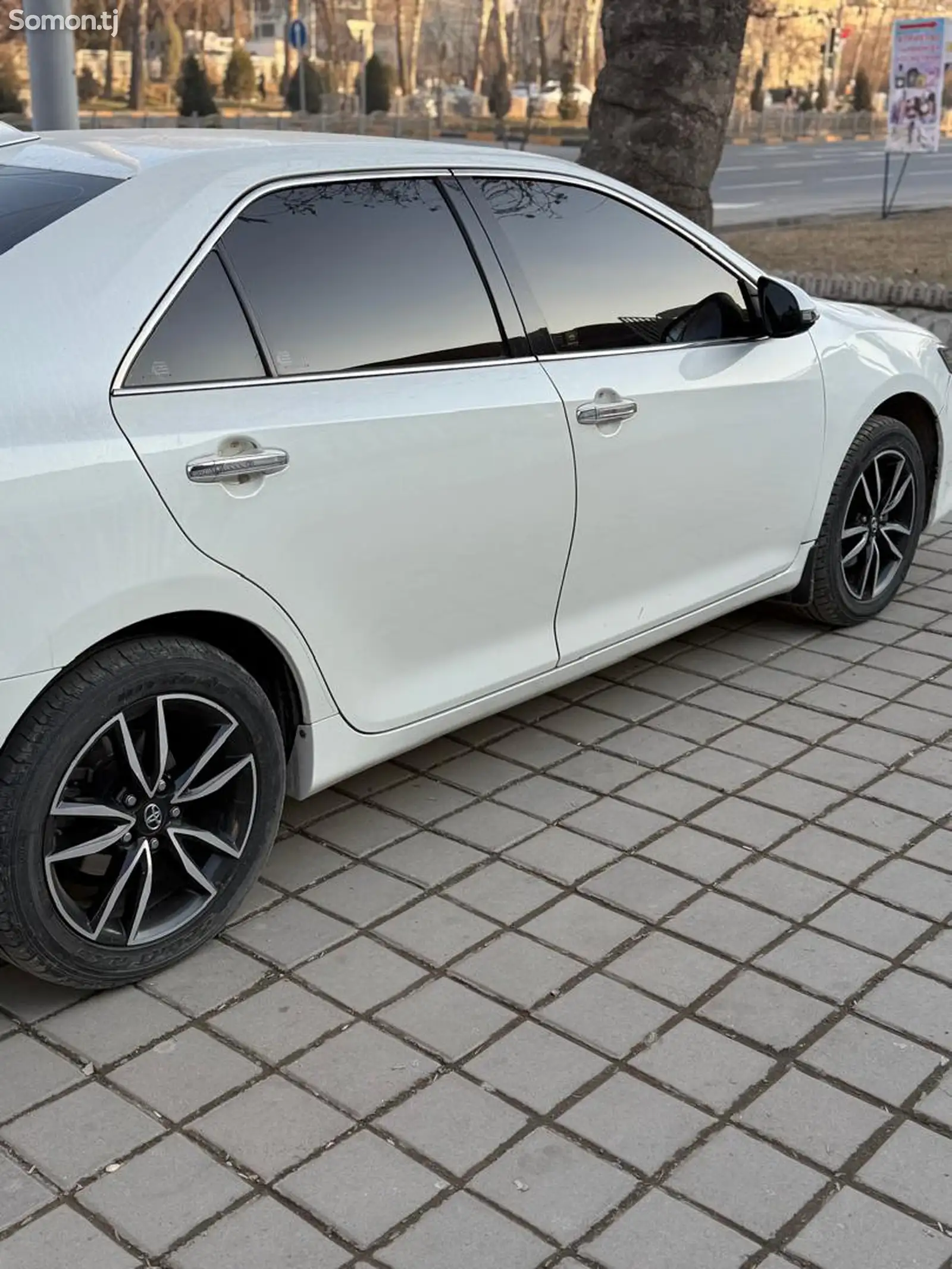 Toyota Camry, 2017-1