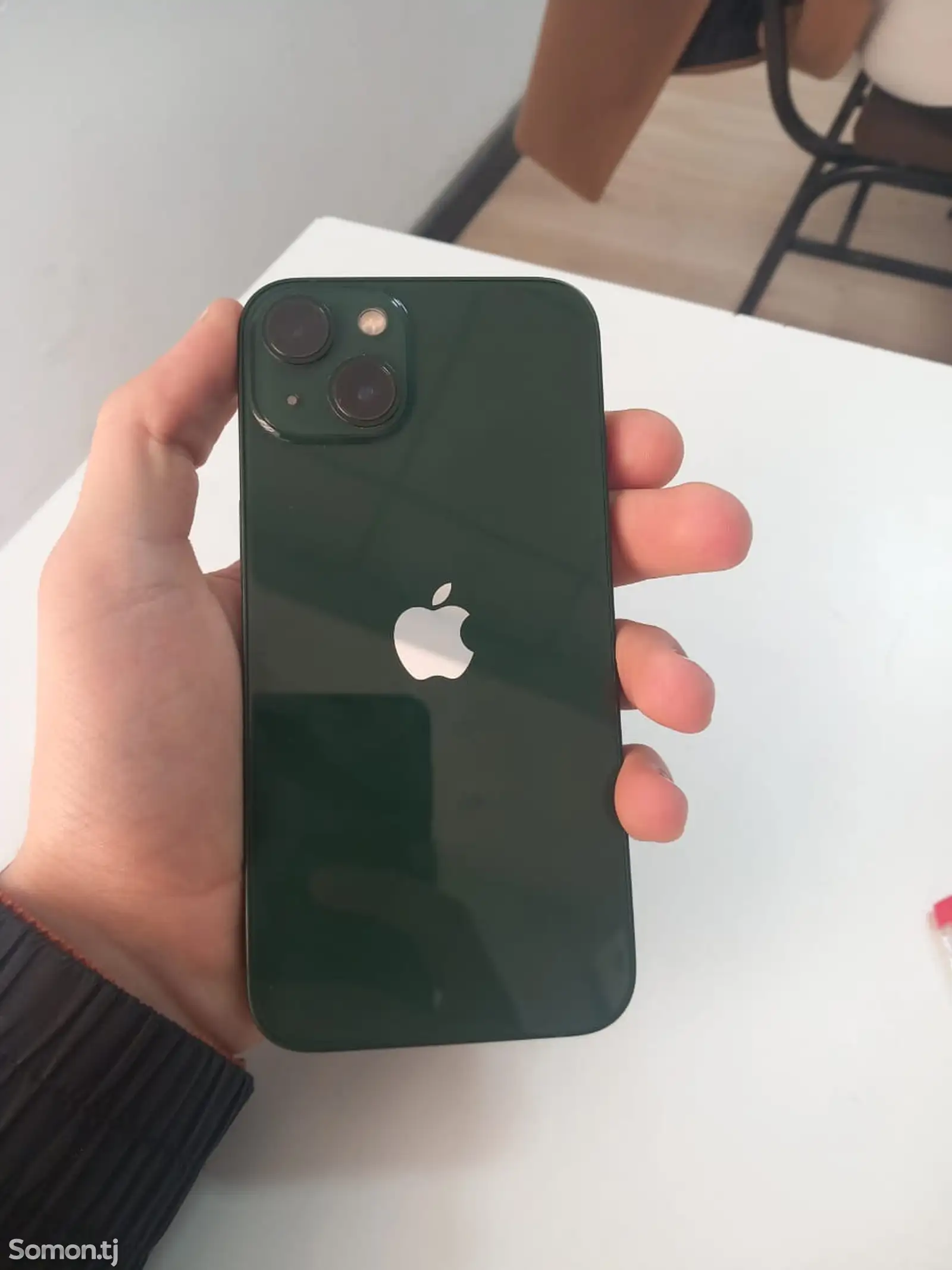 Apple iPhone 13, 128 gb, Green-1