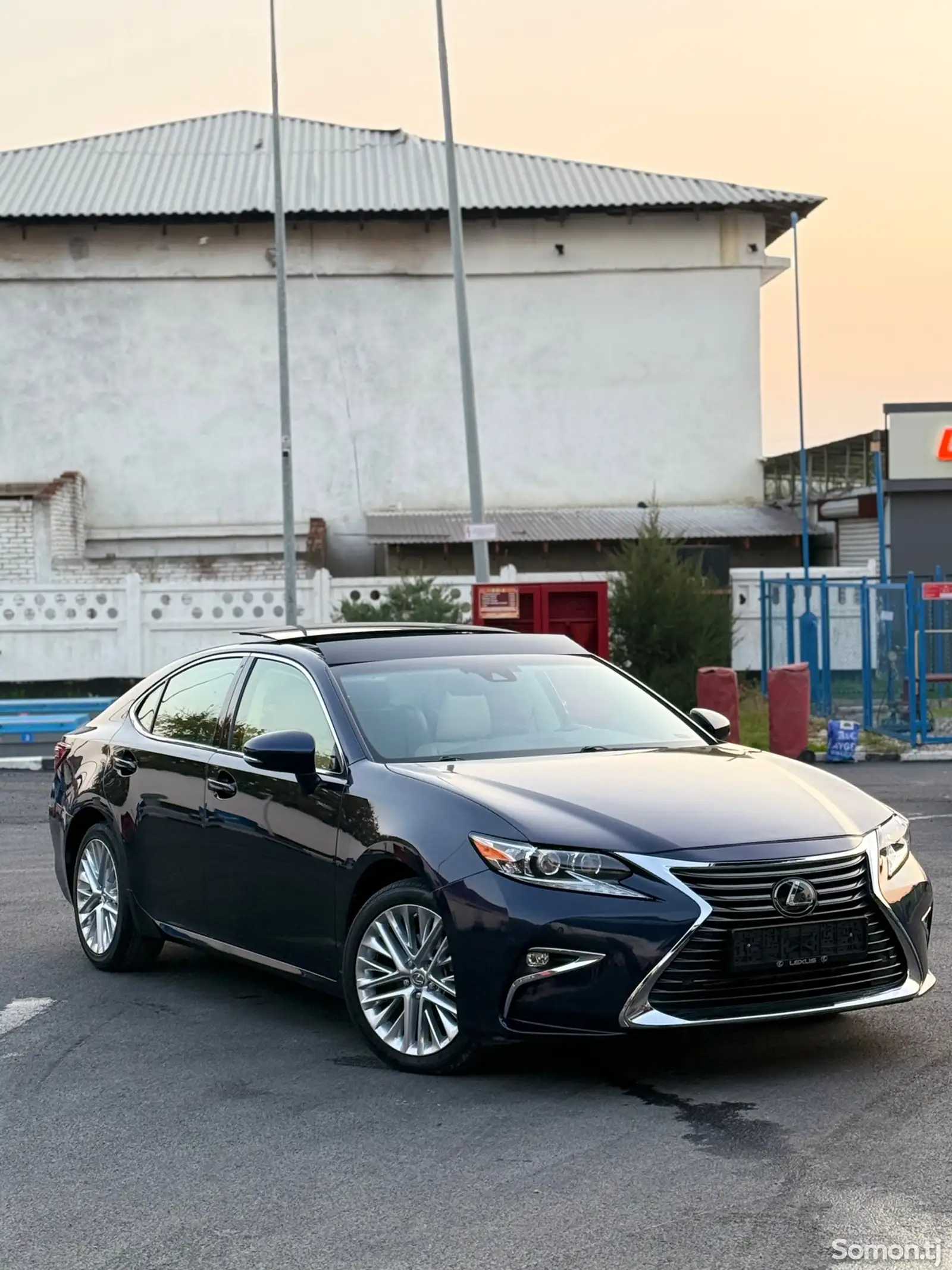 Lexus ES series, 2016-1