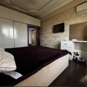 2-комн. квартира, 13 этаж, 75м², Шохмансур