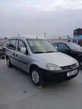 Opel Combo, 2003-2