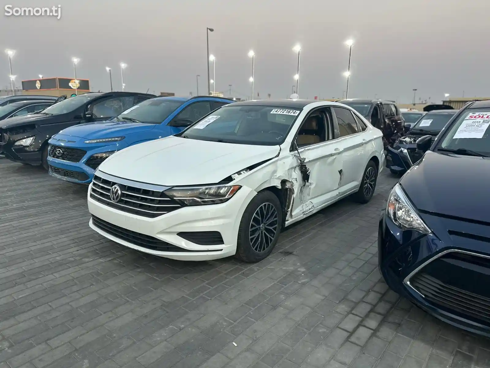 Volkswagen Jetta, 2019-3