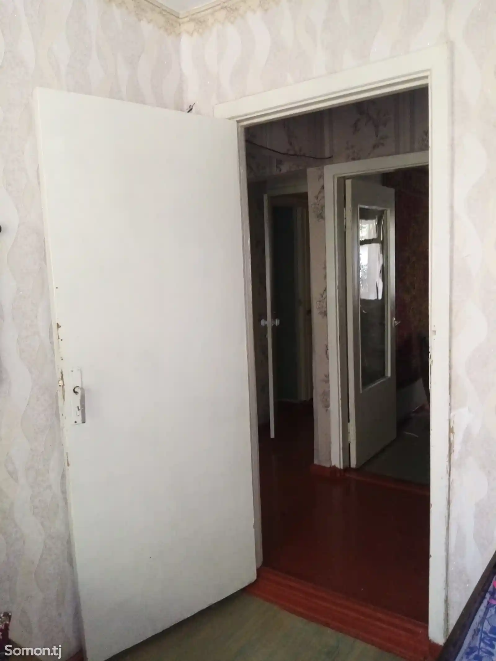 4-комн. квартира, 3 этаж, 64 м², сино-9