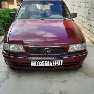 Opel Astra F, 1992