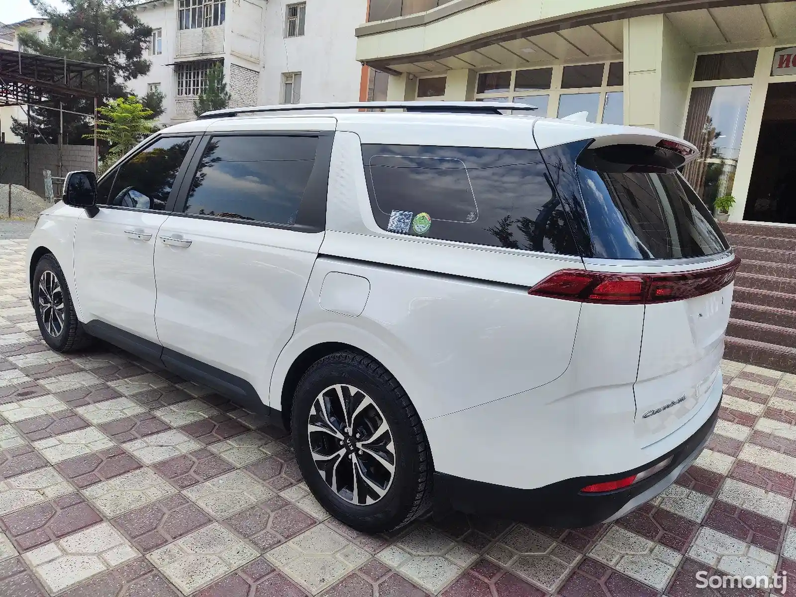 Kia Carnival, 2021-4