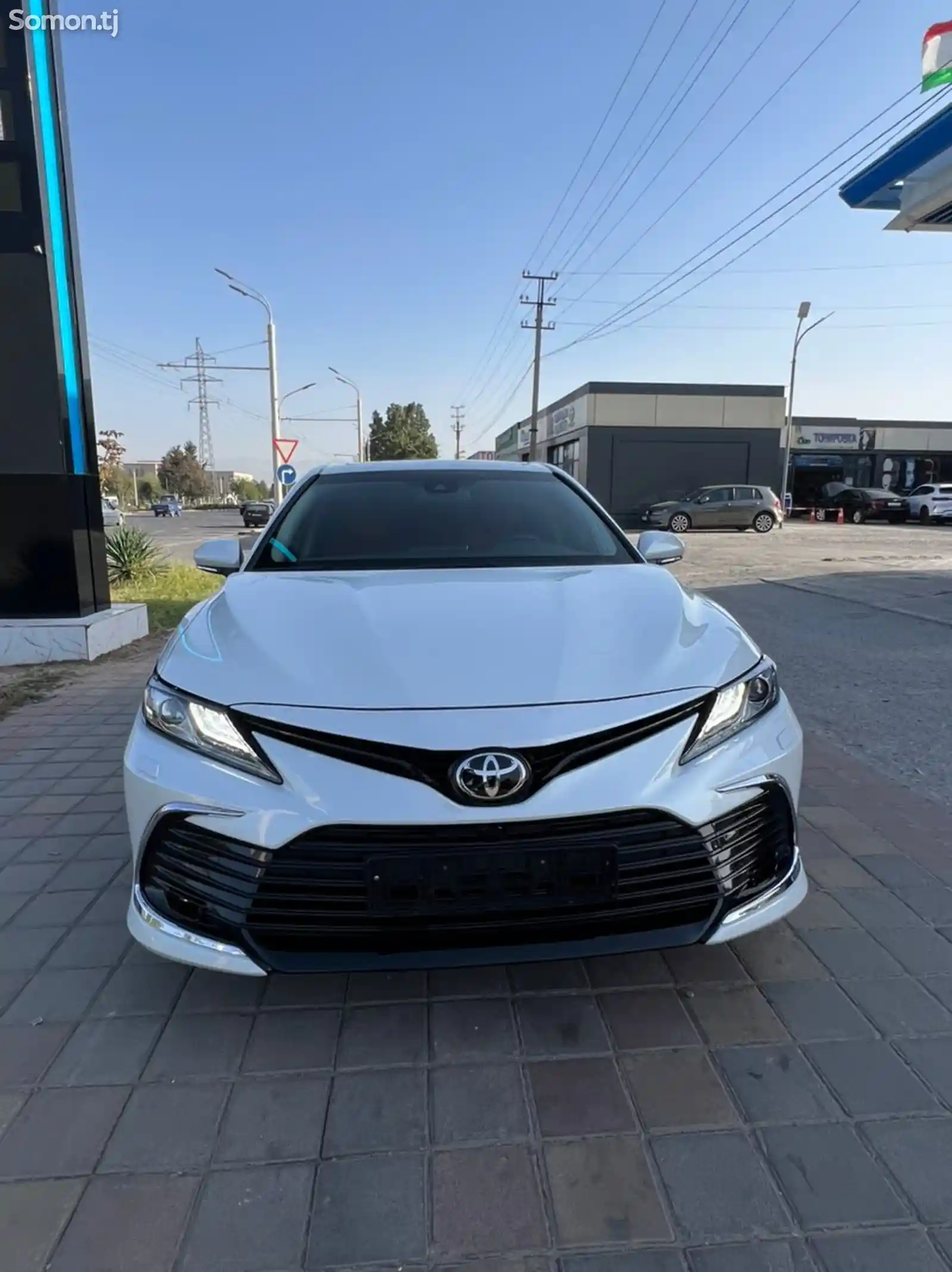 Toyota Camry, 2023-6