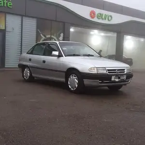 Opel Astra F, 1993