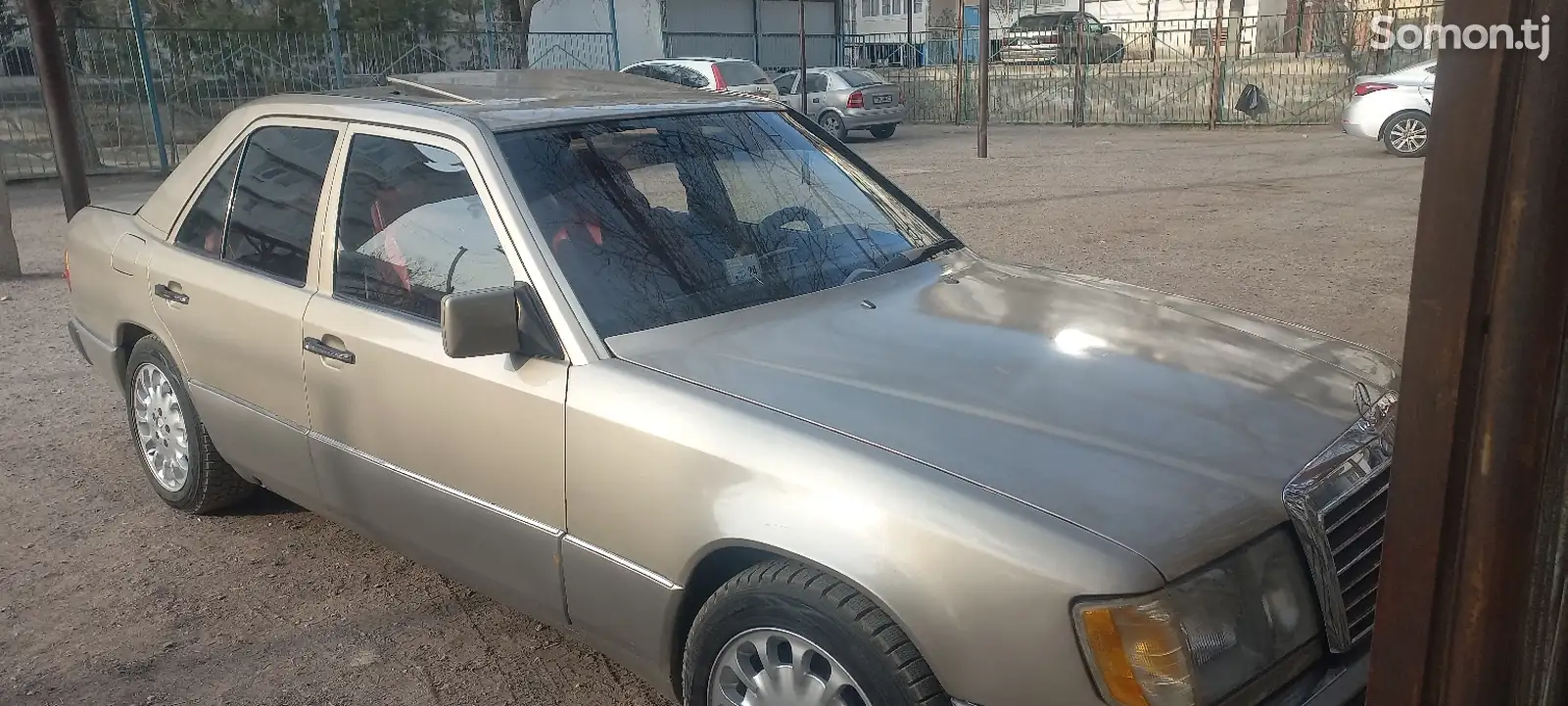 Mercedes-Benz W124, 1992-1