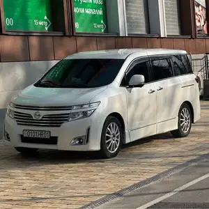 Nissan Serena, 2016