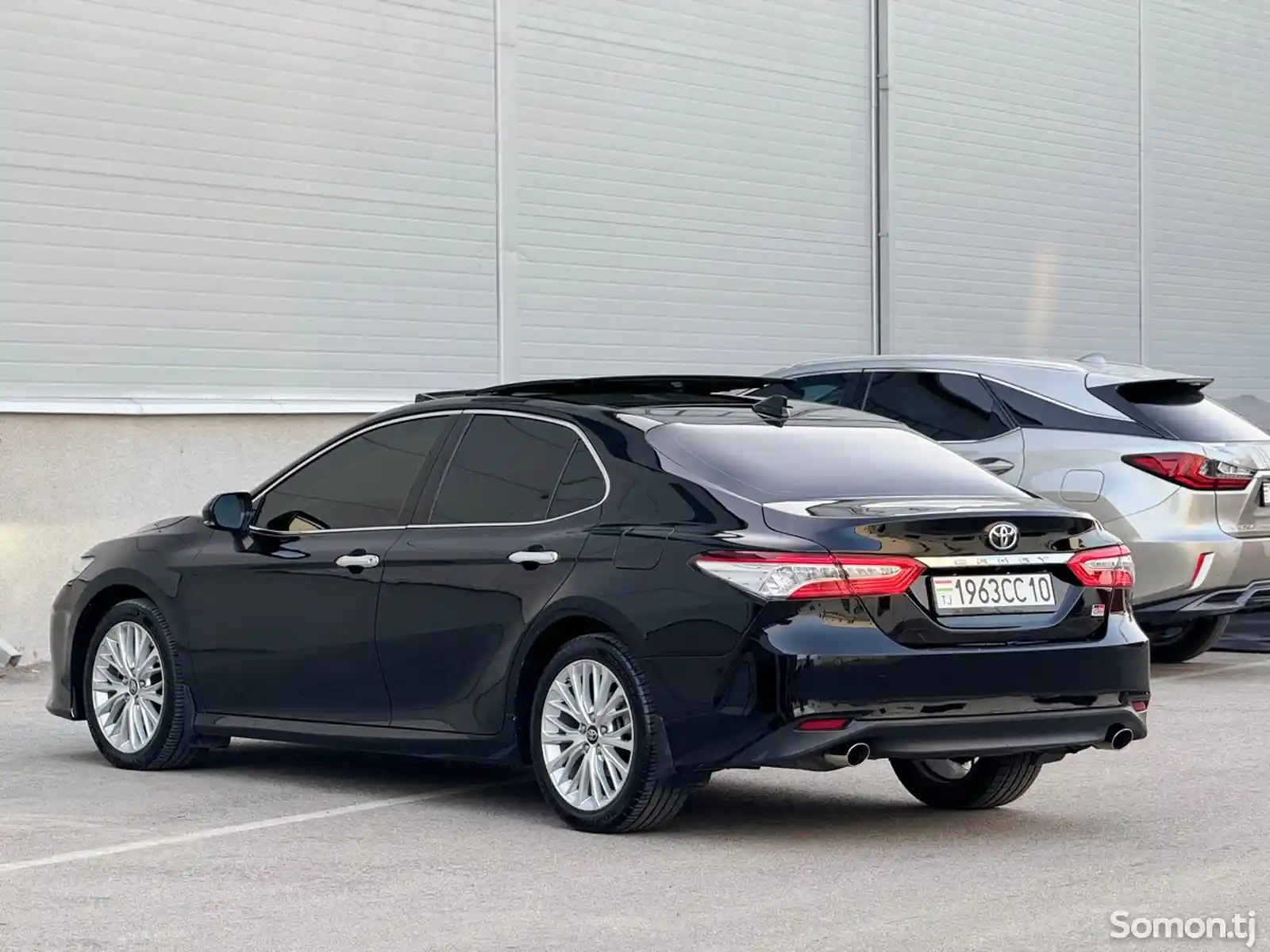 Toyota Camry, 2020-7