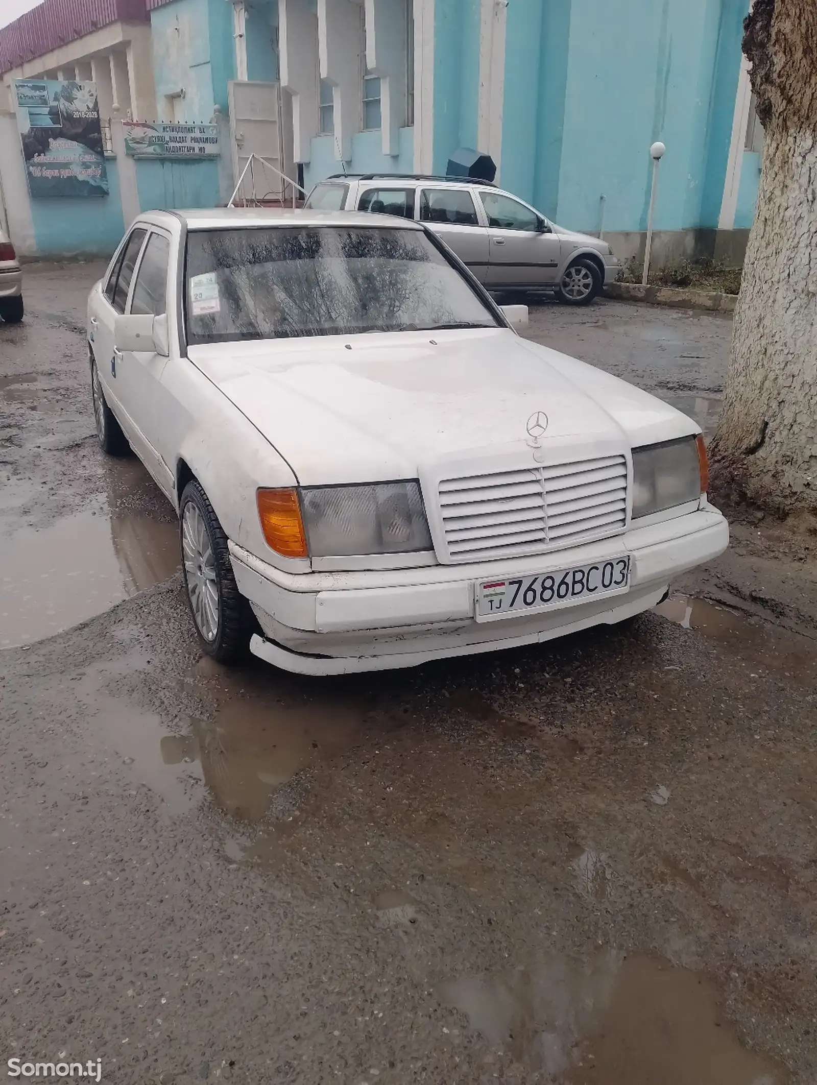 Mercedes-Benz W124, 1992-1