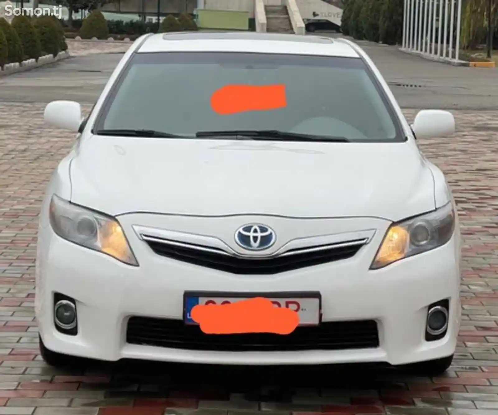 Лобовое стекло от Toyota Camry 2