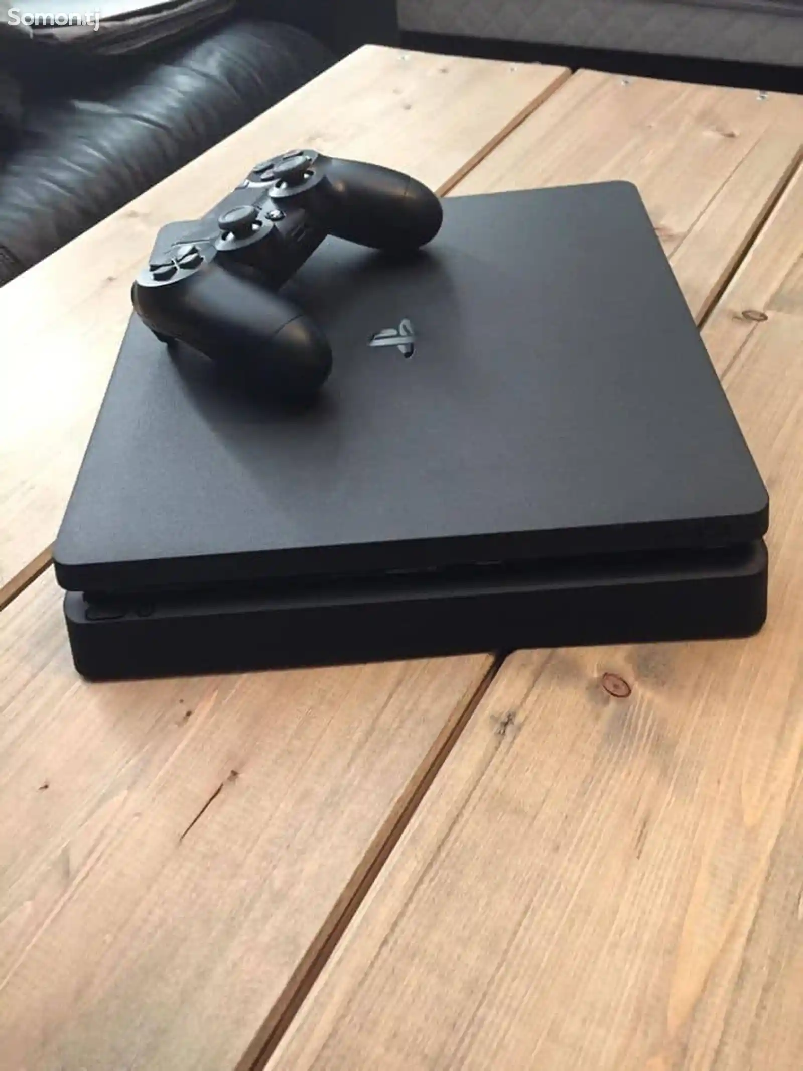 Игровая приставка Sony PlayStation 4 slim 1TG-3