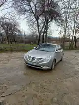 Hyundai Sonata, 2010-2