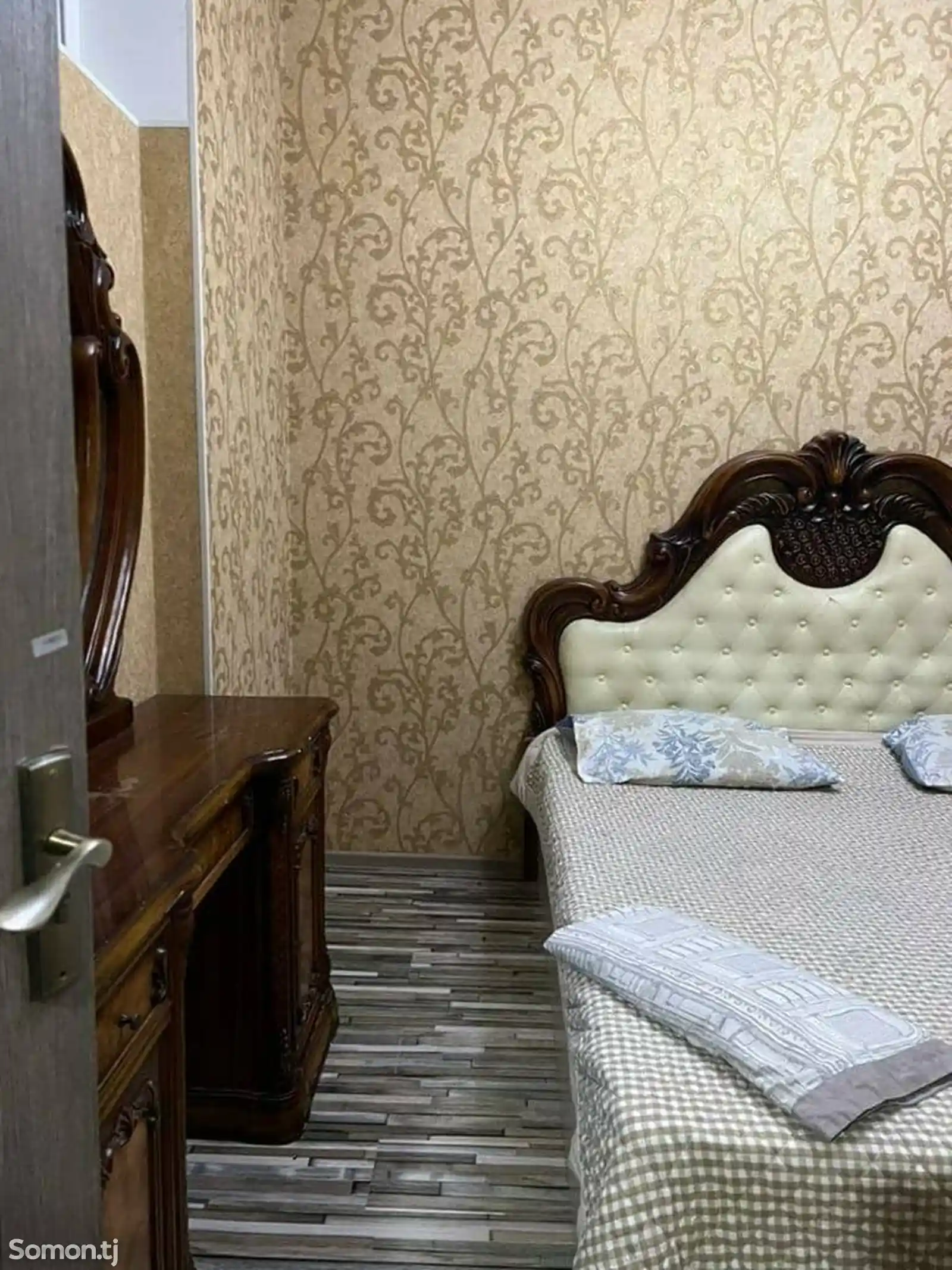 3-комн. квартира, 13 этаж, 75м², И.Сомони, роддом 1-4