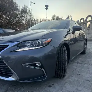 Lexus ES series, 2016