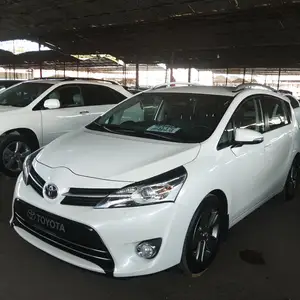 Toyota Verso, 2015