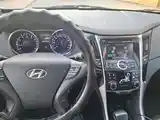 Hyundai Sonata, 2010-9