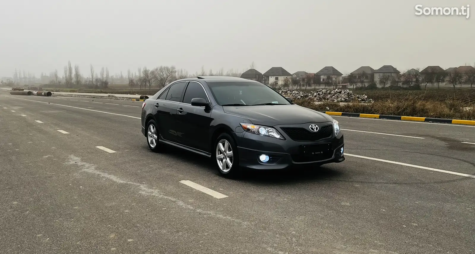 Toyota Camry, 2010-1