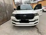 Toyota Land Cruiser, 2018-4