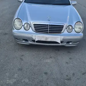 Mercedes-Benz E class, 2000