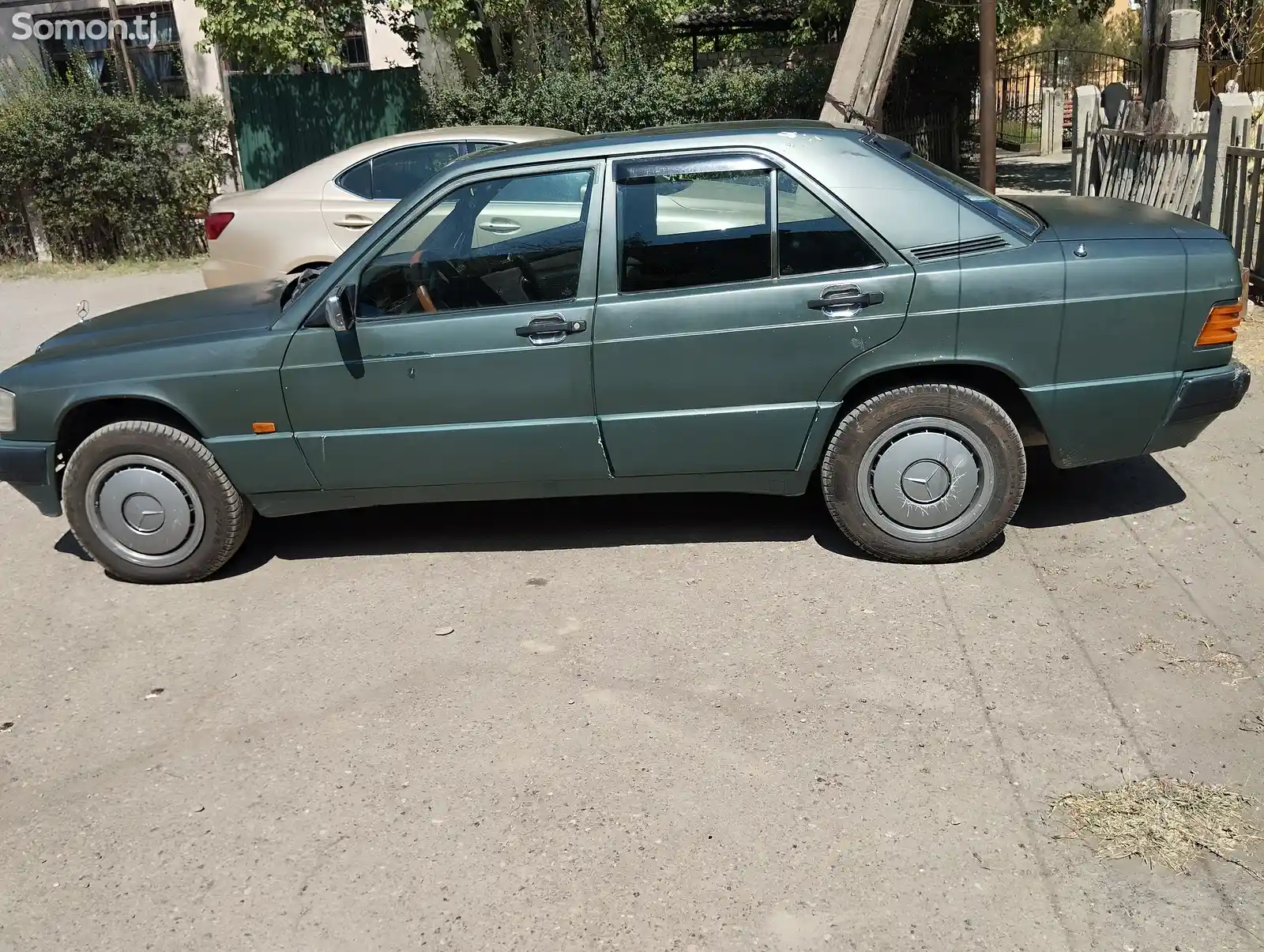 Mercedes-Benz W201, 1990-3