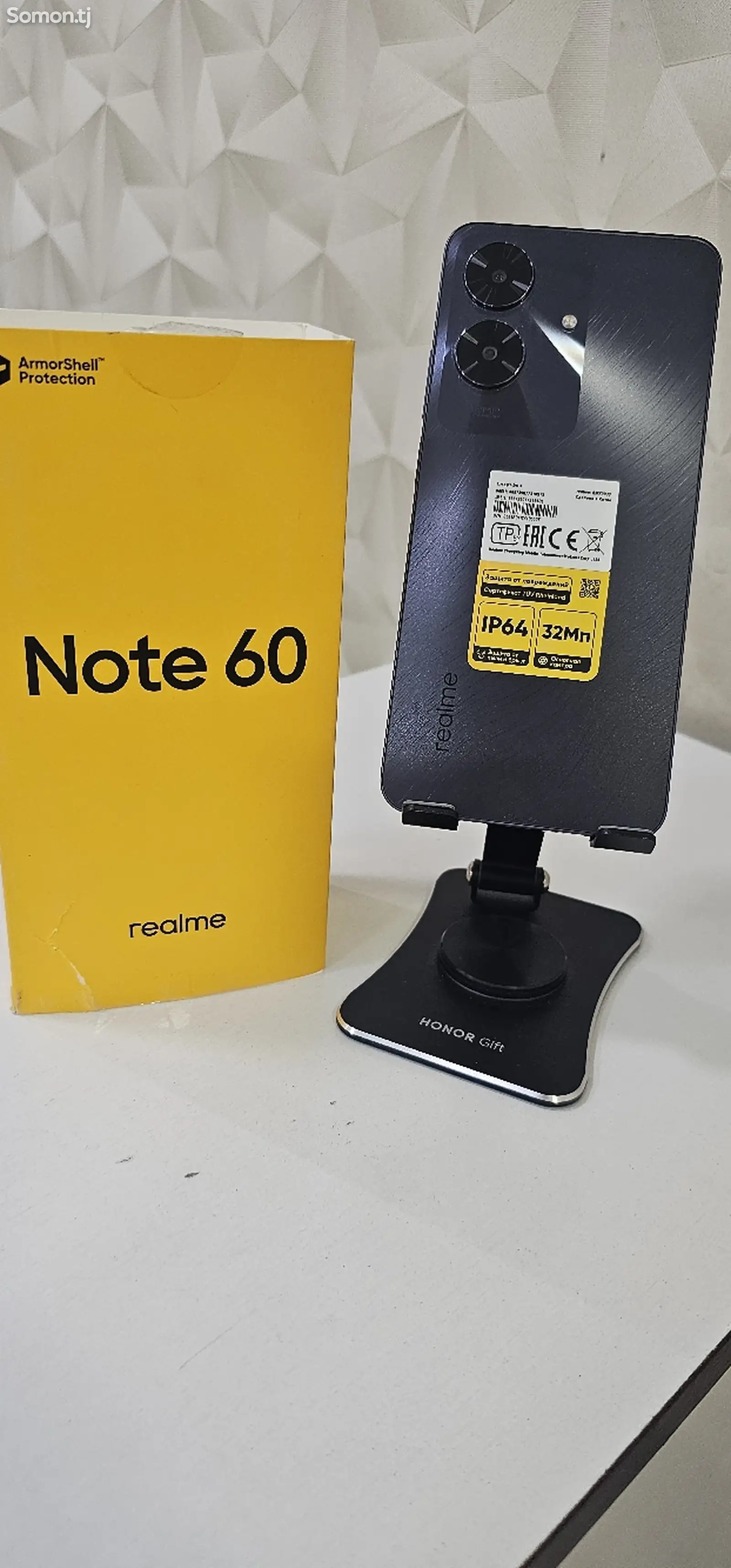 Realme Note 60