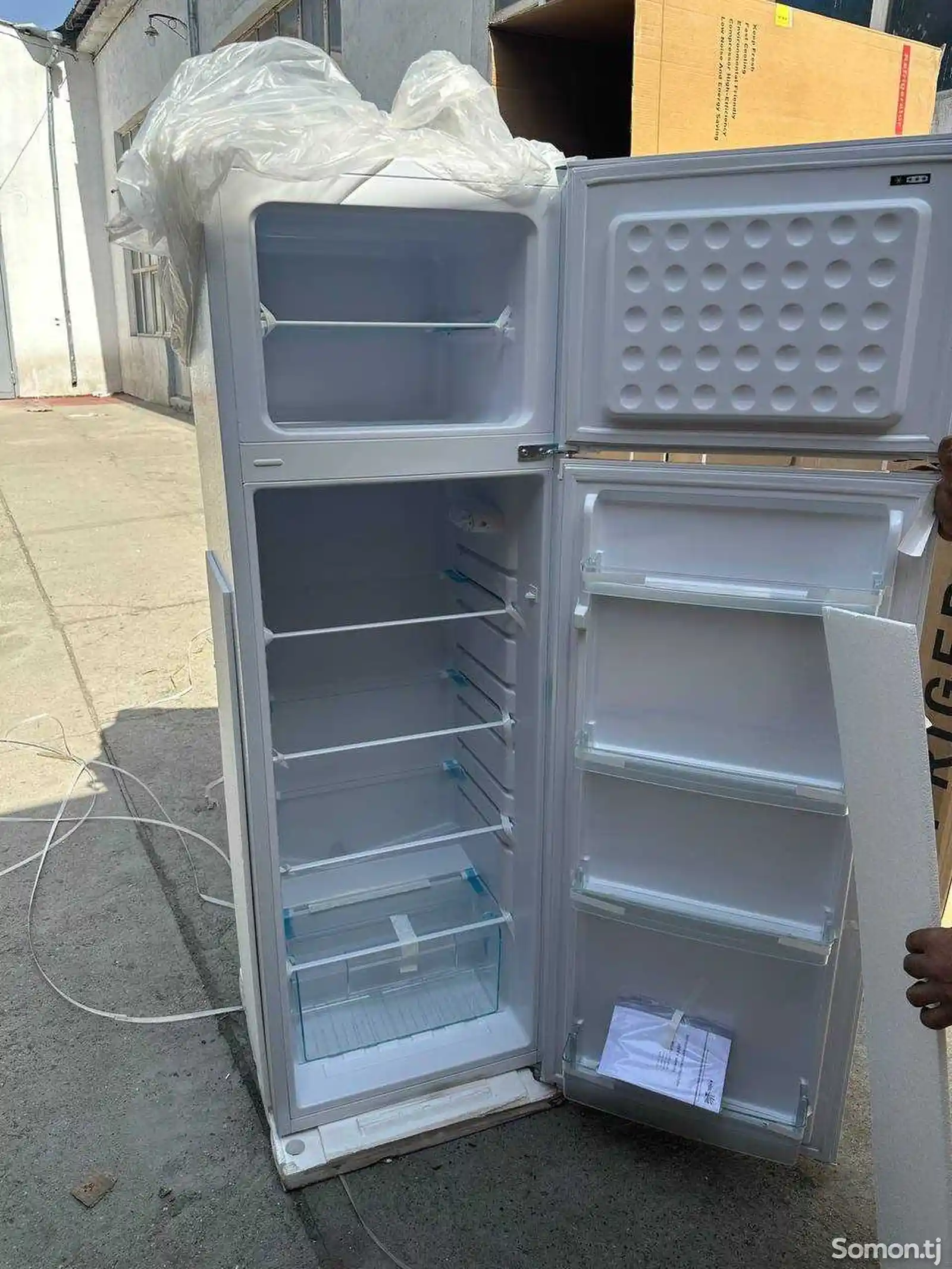 Холодильник KR-203-2
