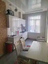 3-комн. квартира, 8 этаж, 90м², Пеши мактаби 4-7