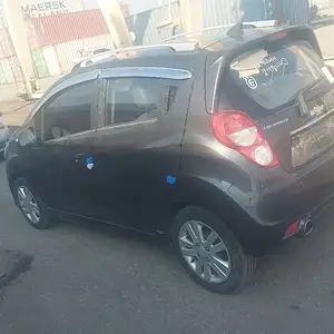 Chevrolet Spark, 2014