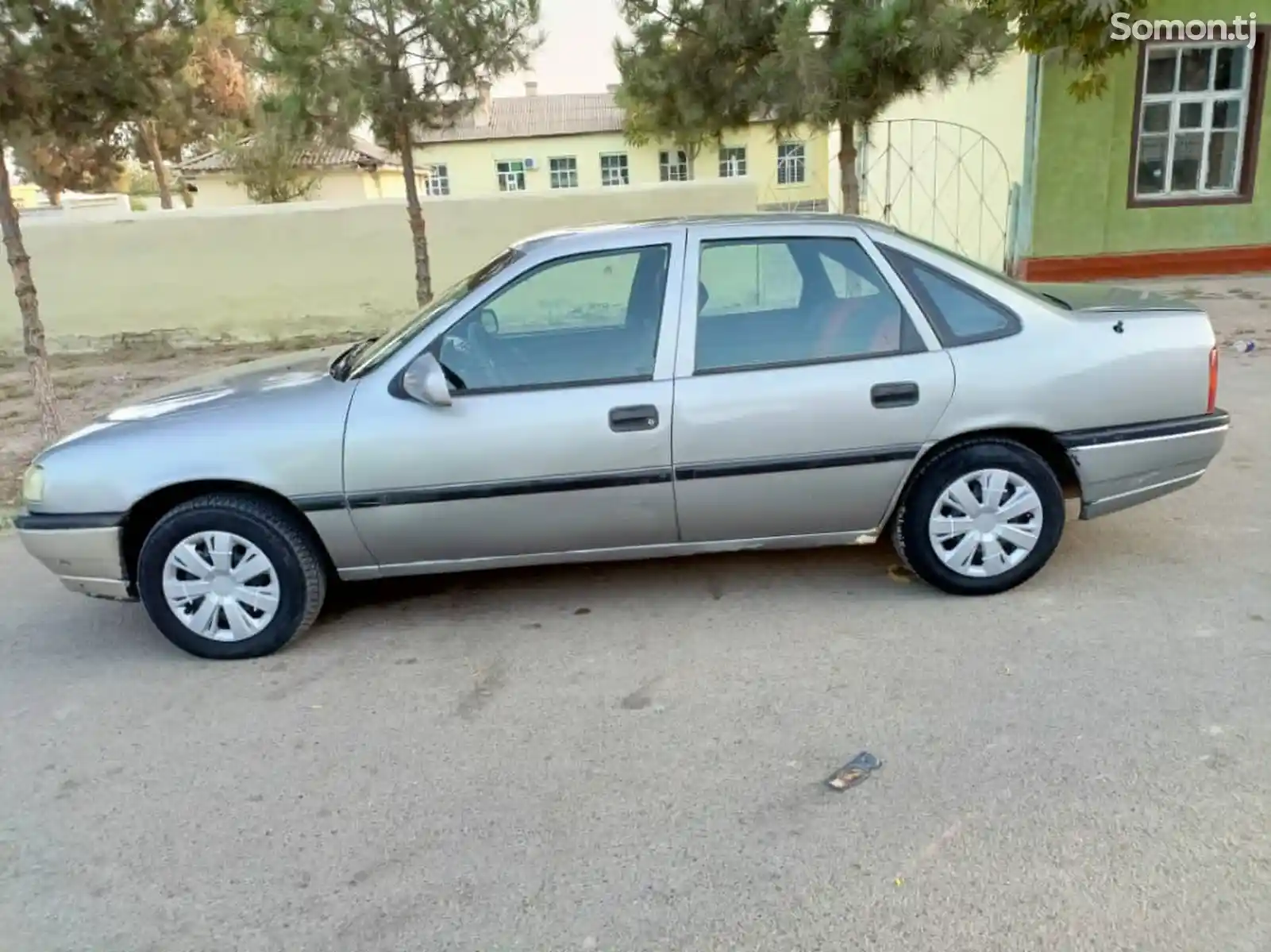 Opel Vectra A, 1993-1