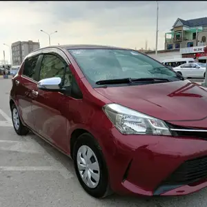 Toyota Vitz, 2015