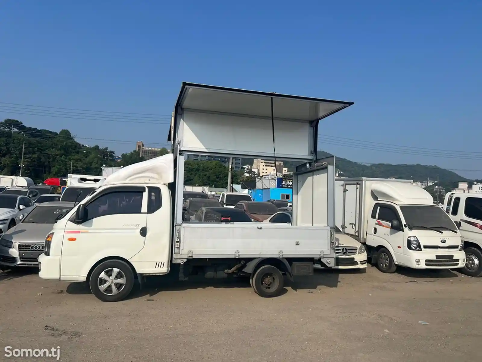 Бортовой автомобиль Hyundai Porter, 2014-1