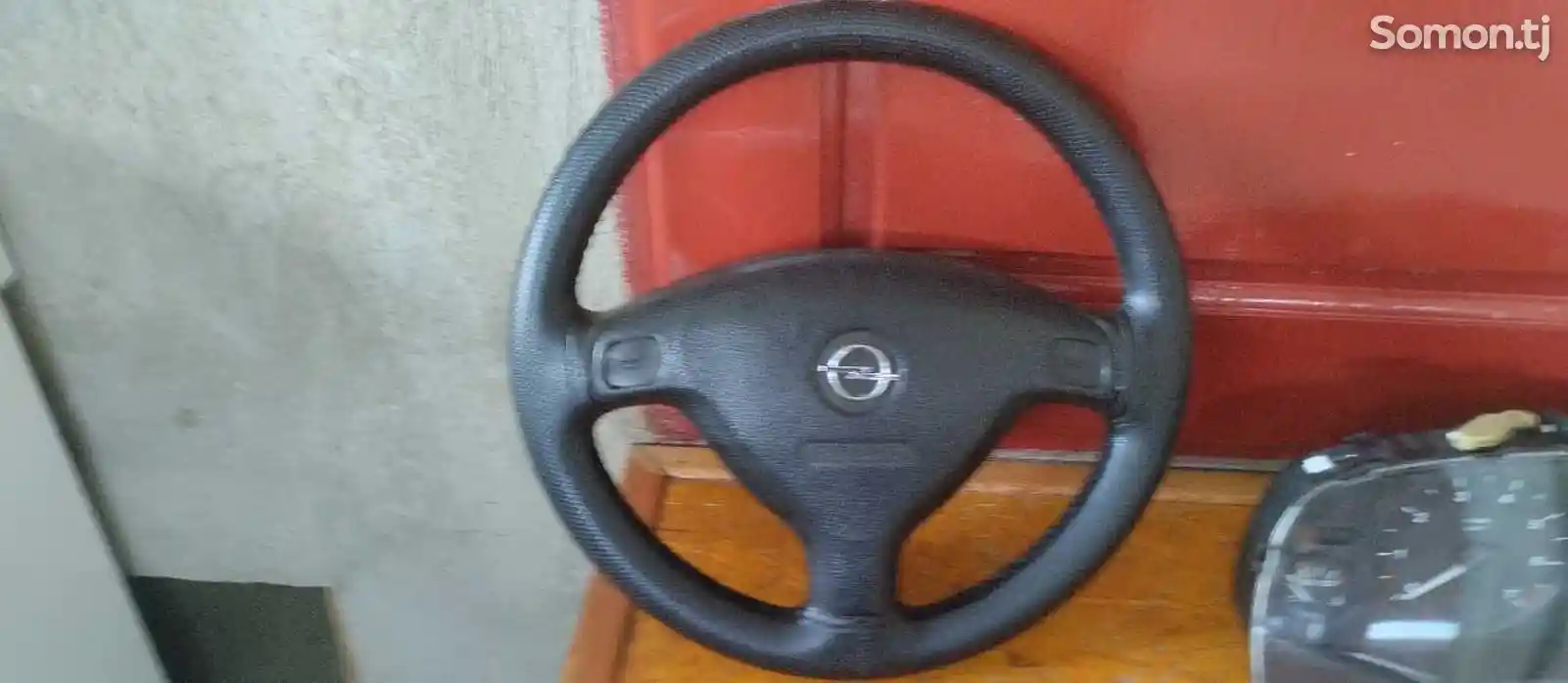 Руль от Opel Astra G-2