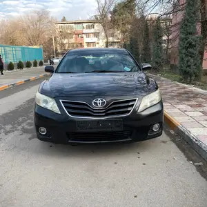 Toyota Camry, 2011