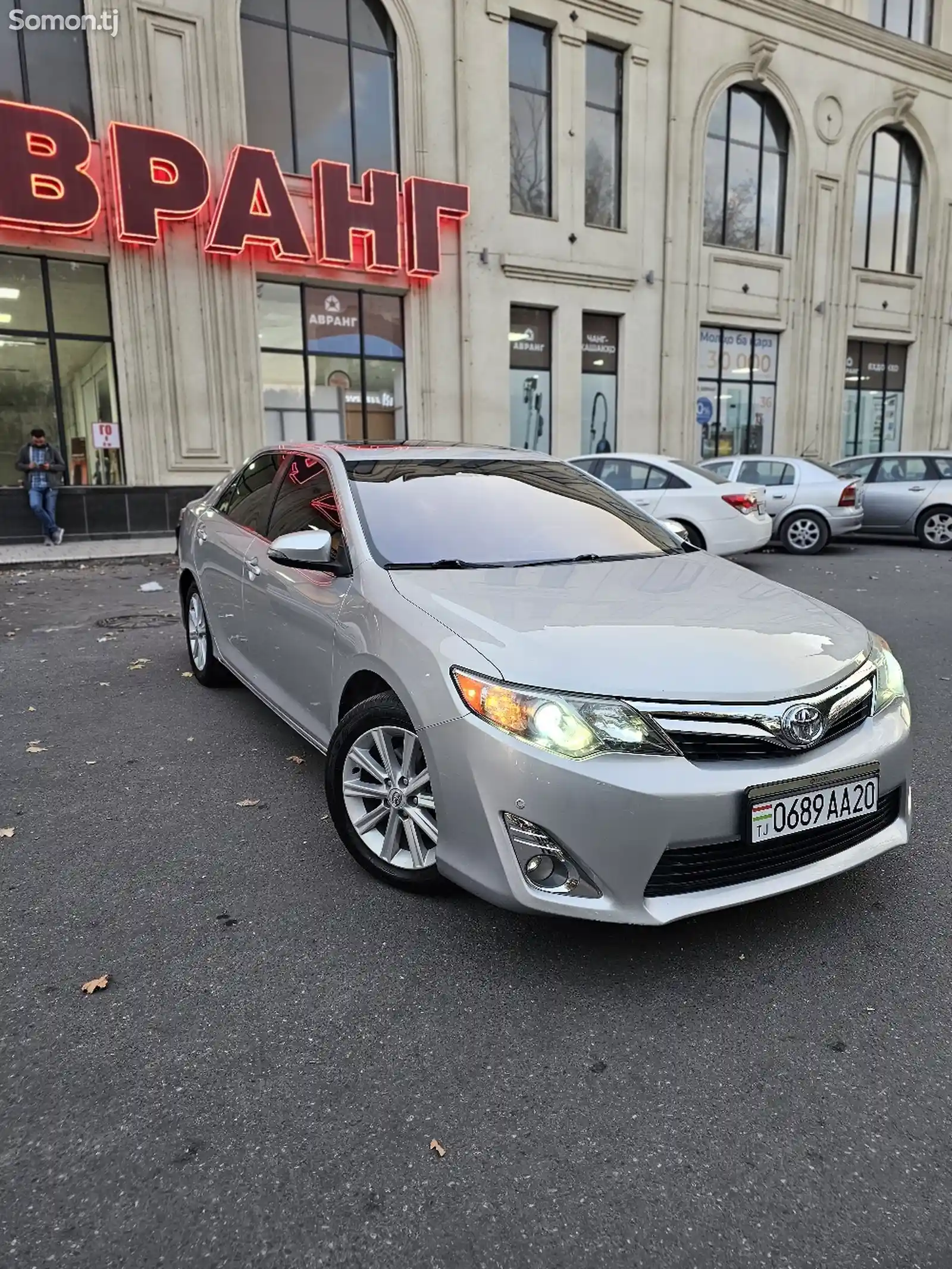 Toyota Camry, 2012-8