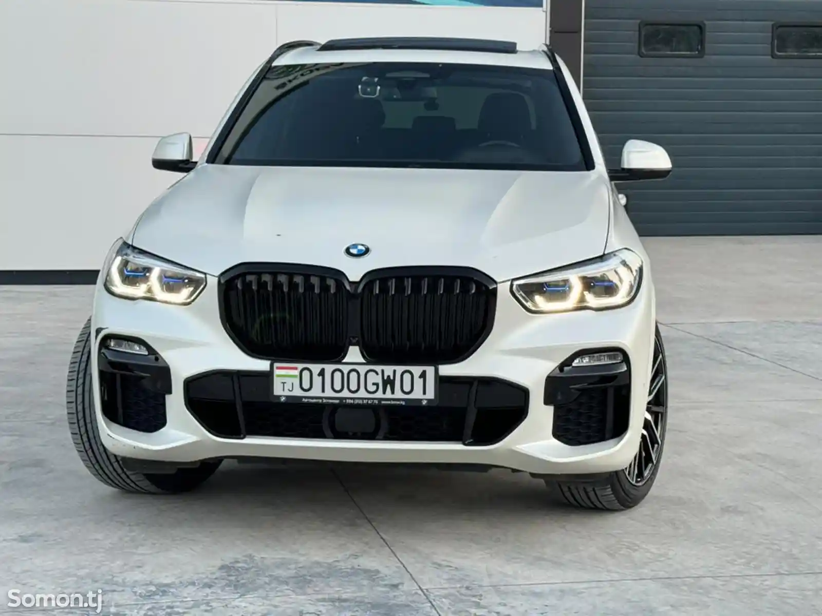 BMW X5, 2019-7