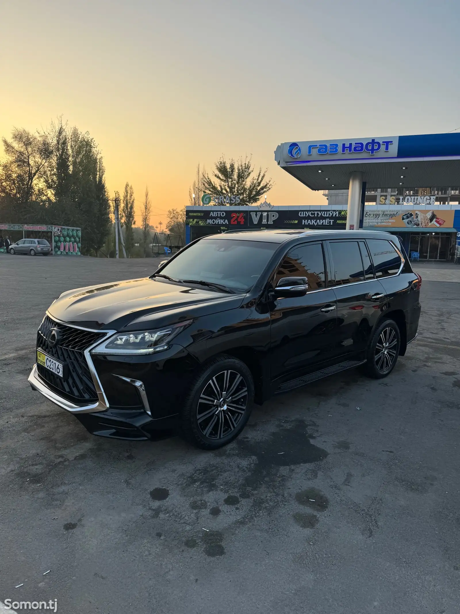 Lexus LX series, 2019-2