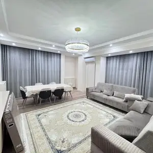 2-комн. квартира, 14 этаж, 105м², Цум