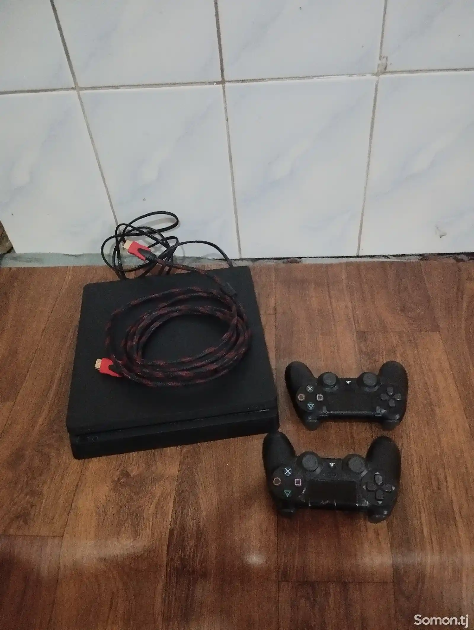 Игровая приставка Sony PlayStation 4-2