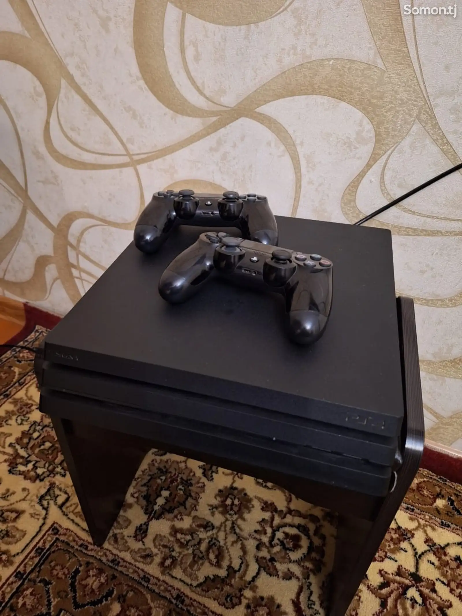 Игровая приставка Sony Playstation 4 Pro