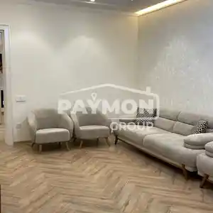 2-комн. квартира, 13 этаж, 88м², Шоҳпалас,Пайкар